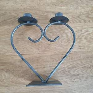 Candelabro de metal de mesa de nuevo diseño hermoso de alta calidad para decoración del hogar al por mayor. - Product Image 6