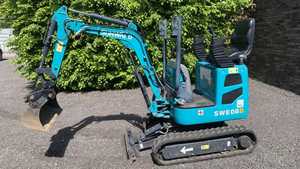 Mini-excavatrice sur chenilles SW SWE08B bleue, capacité de la benne de 0,03 m³, faible consommation de carburant - Product Image 5