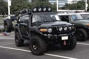 Safety Inspection for the Most Cost-Effective Vehicles Used FJ Cruiser 2020-2026 Models 4.0L For Sale - Product Image 6