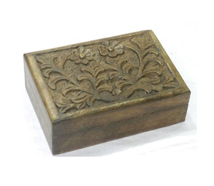 Boîte à trésors en bois Design attrayant pour les utilisations de bijoux pour l'affichage de magasin ou la décoration de la maison Boîtes en bois de haute qualité faites à la main - Product Image 1