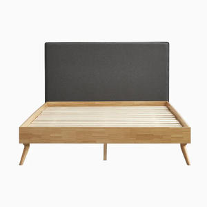 Marco de cama de madera maciza de teca de diseño moderno con cabecero tapizado para uso en dormitorio interior - Product Image 3