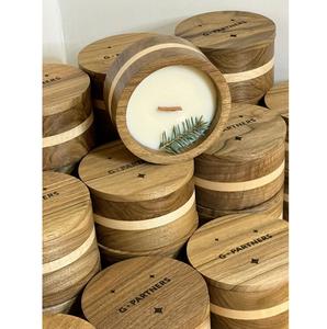 Portavelas de Madera Moderno Hecho a Mano con Acabado Liso y Tapa para Decoración del Hogar y Navidad - Product Image 2