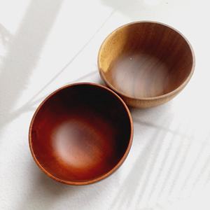 Grand saladier rond en bois d'acacia, sain et réutilisable, fabriqué au Vietnam, de haute qualité, respectueux de l'environnement - Product Image 2