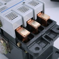 Contacteur CA triphasé Chint CJ20-400A 400A/630A, contact auxiliaire de tension d'alimentation CA, 4 ouverts 2 fermés, 220V 380V