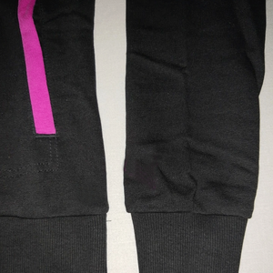 Sudadera con capucha negra de primera calidad para mujer con bolsillos rosas, ropa informal con capucha de corte largo de lana de algodón transpirable - Product Image 4