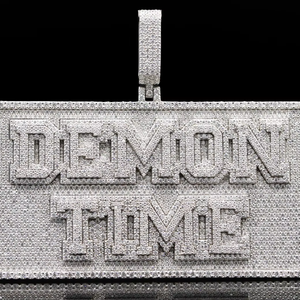 Collier pendentif en alliage chrétien personnalisé de qualité supérieure, hip-hop, serti de diamants CZ - Product Image 3