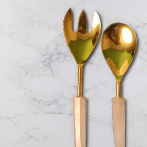 Juego de cucharas de servidor de ensalada chapadas en plata Decoración DE MESA DE BODA Cuchara Servidor de ensalada Mango de diseño de extremo de forma de madera larga - Product Image 2