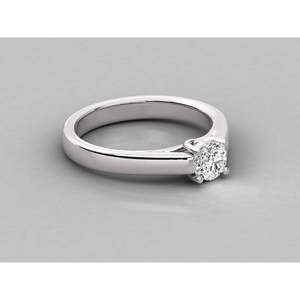 แหวนเพชรเม็ดเดี่ยวทองคำ 18K ดีไซน์หรูหราและสง่างาม - Product Image 5