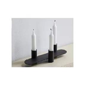 Portavelas de metal de estilo antiguo perfecto para decoración rústica o vintage agrega encanto a cualquier entorno - Product Image 4