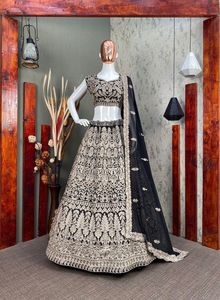 Vêtements de soirée brodés en fil de dentelle lehenga choli vêtements traditionnels indiens nouveaux designs dans un nouveau style tendance - Product Image 3