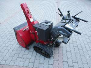 Compre con Garantía, la Mejor Calidad, Nuevo Ariens ST28DLE Deluxes SHO 2024 de 28 Pulgadas Soplador de Nieve a Gasolina de Dos Etapas con Arranque Eléctrico Disponible - Product Image 4