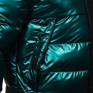 Chaqueta acolchada de burbujas para hombre duradera abrigo de invierno térmico con capucha para exteriores etiqueta personalizada producción directa de fábrica - Product Image 6