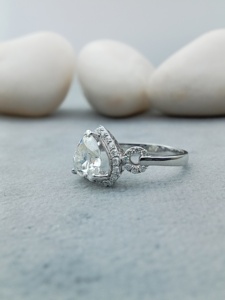 Women's Luxury 14K White Gold for Certified VVS Natural Diamond Classic Rounded Baguette Engagement Ring for Weddings & Parties - Product Image 2