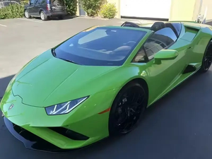 AUTO USADO 2024 CON VOLANTE A LA IZQUIERDA, ASIENTOS DE CUERO Y CÁMARA TRASERA, LISTO PARA CONDUCIR - Product Image 3