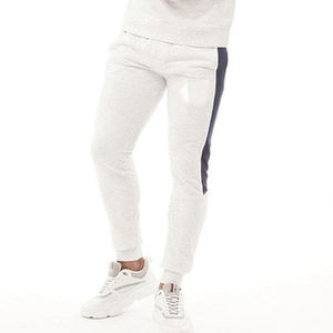 Conjunto Deportivo para Hombre, Diseño Nuevo 2025, Venta Caliente, Logotipo Personalizado, Ropa Deportiva para Hombre, Conjunto de Jogger, Precio Accesible, Conjunto de Chándal para Hombre - Product Image 4