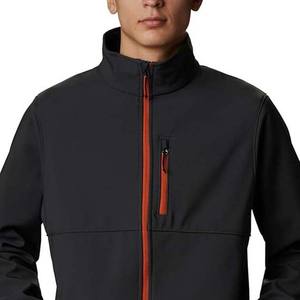 Chaqueta Softshell personalizada para hombre, chaquetas de carcasa blanda de Spandex para hombre, chaquetas cortavientos cómodas transpirables para hombre - Product Image 4