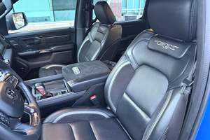 MEJOR PRECIO 2022 RA-M 15-00 T-R-X HEMI V8 SUPERCARGADO DE 4 CILINDROS CON TRANSMISIÓN AUTOMÁTICA 4WD - Product Image 4