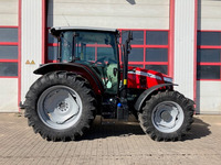 NOUVEAU TRACTEUR FERME Massey Ferguson 5712 M 4WD Cab Essential