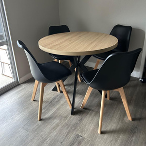 Juego de Comedor Moderno de Madera para Apartamento con Sillas Cómodas y Duraderas para Muebles del Hogar - Product Image 1