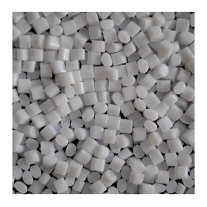 Gránulos de materia prima PET para envases de bebidas y productos de película delgada - Product Image 2