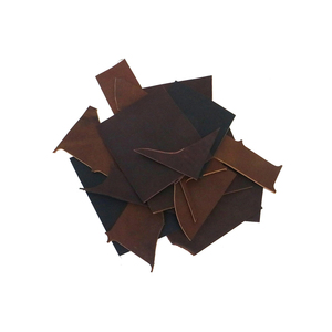 Precio de descuento en restos de cuero genuino disponibles para suministro a granel con entrega rápida - Product Image 3