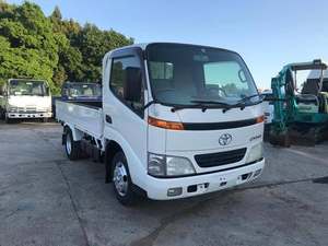DYNA VAN 2023 D'OCCASION, CONDUITE À DROITE, TRANSMISSION MANUELLE, TURBO DIESEL, PNEUS R16, BARRES DE TOIT EN ALLIAGE D'ALUMINIUM, SIÈGES EN TOILE - Product Image 6