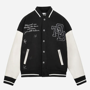 Elegantes chaquetas universitarias con mangas de contraste completo personalizadas, cuello redondo, bolsillos canguro, botones de cierre, chaquetas universitarias para hombres - Product Image 1