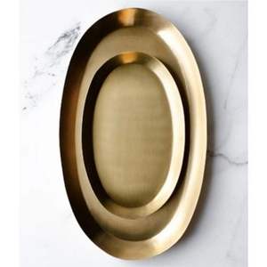 Plateaux carrés en cuivre antique faits à la main, ensemble de 3 plateaux décoratifs en métal imbriqués, finition élégante en or rose, vaisselle pour l'intérieur - Product Image 4