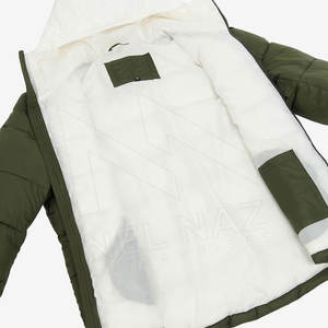 Fabricantes de ropa, chaqueta acolchada cortavientos cálida de invierno para hombre personalizada, chaqueta ligera resistente al agua - Product Image 4