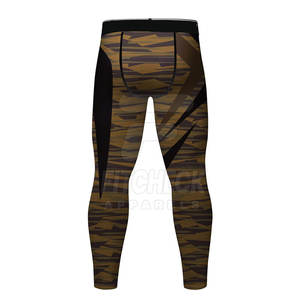 Utilisation en extérieur Ensemble de yoga pour hommes en polyester Fabrication au Pakistan Conception frontale solide Écologique Respirant Ensemble de 2 pièces à vendre - Product Image 5