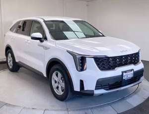 Kia Sorento LX FWD 2025 d'occasion - Product Image 2