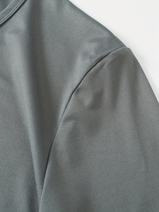 เสื้อยืดคอวีสำหรับผู้ชายคลาสสิกเสื้อยืดแขนสั้นสีพื้นเนื้อนุ่มเป็นมิตรกับผิวสวมใส่สบายดีไซน์ใหม่ - Product Image 5