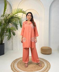 ชุดคุर्ติงานฝีมือพรีเมียม ดีไซน์ทันสมัย สไตล์ชาติพันธุ์ สำหรับงานแต่งงาน งานปาร์ตี้ งานเฉลิมฉลอง โอกาสพิเศษ ใส่ทำงานและใส่ได้ทุกวัน แห้งเร็ว - Product Image 5