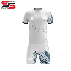 Kit de football complet personnalisé à sublimation pour adultes hommes maillot de football et uniformes de football pour vêtements de sport pour le football - Product Image 1