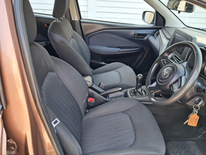 Auto Usado de Calidad a Precio Accesible, Toyota Starlet 1.5 XI 2023, Volante a la Derecha - Product Image 4