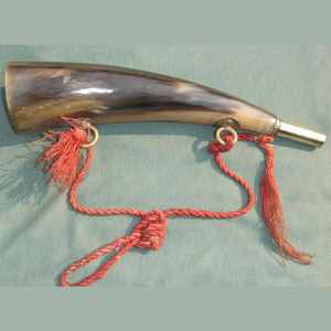 Corne à souffler viking de qualité supérieure avec support, corne à souffler véritable avec thème viking artisanal, prix de gros - Product Image 3