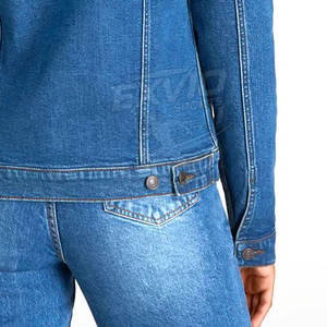เสื้อแจ็คเก็ตยีนส์ผู้หญิง ผ้าระบายอากาศดี MOQ ต่ำ สีพื้น คุณภาพสูง - Product Image 6