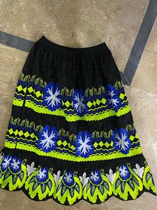 กระโปรงฮาวายสำหรับชาวเกาะลายดอกไม้ผ้าคอตตอนปักเลื่อมสำหรับผู้หญิงดีไซน์แบบไมโครนีเซียใหม่ล่าสุดสำหรับฤดูร้อน - Product Image 2