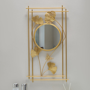 <span class=keywords><strong>Espejo</strong></span> de Pared Decorativo de Metal con Marco Redondeado Moderno de Grado <span class=keywords><strong>Dorado</strong></span> de Alta Calidad para Maquillaje - Product Image 4
