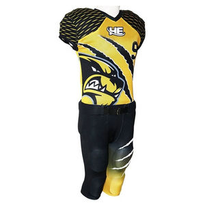 Sublimación personalizada Ropa deportiva para hombres Uniforme de fútbol americano con manga corta Diseño de otoño Estampado en camiseta y pantalones - Product Image 6