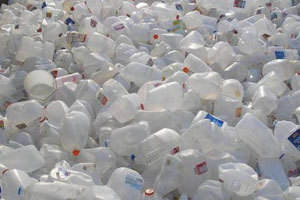 เศษพลาสติก HDPE สำหรับขาย เกรดฟิล์มและเกรดอาหาร ขวดนม - Product Image 3