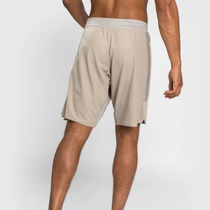 กางเกงขาสั้นผ้าดีผิวสีล้วนของผู้ชายทรงหลวมดีไซน์ใหม่คุณภาพสูง - Product Image 3