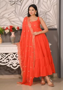 Hermoso vestido con secuencia de trabajo bordado - Product Image 5
