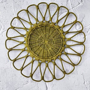 Mantel individual natural de estilo de vida, platos de cargador de ratán, Decoración de mesa vintage, cargadores tejidos de flores verdes para eventos de comedor - Product Image 2