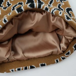 Vente en gros OEM Bonnets ajustés unisexes Style de rue à la mode pour l'Europe et les États-Unis Loisirs chauds sans avant-toit - Product Image 6