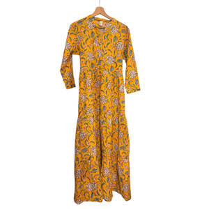 Vestido Maxi de Algodón con Estampado Floral Amarillo, Estilo Bohemio y Elegante, con Volantes y Detalles Drapeados - Product Image 2
