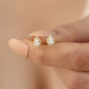 ต่างหูเม็ดเดี่ยวพลอยบุษราคัมสีขาวชุบทองเงินสเตอร์ลิงทันสมัยของขวัญสำหรับผู้หญิง - Product Image 4