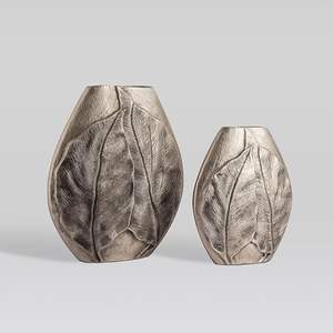 Vase à fleurs moderne en aluminium et métal au design vintage pour la décoration intérieure Vase de luxe pour le salon et la fête - Product Image 1