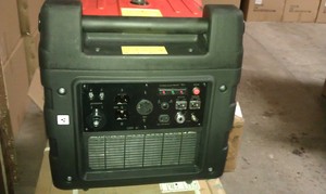 New Hondaa <b>Solar</b> Inverter <b>Generator</b> EU3000 - Product Image 4