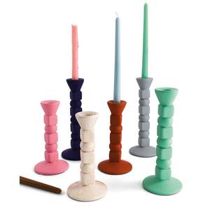 Portavelas de metal colorido de estilo elegante con diseño elegante perfecto para la decoración tradicional del hogar y la iluminación romántica - Product Image 1